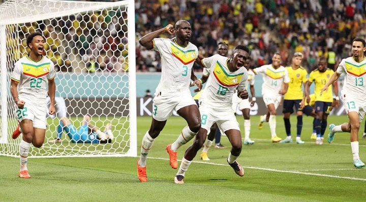 Сенегал смог выйти в плей-офф ЧМ-2022, обыграв Эквадор в третьем туре
