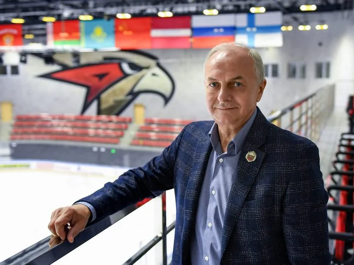 Сергей Герсонский: «Не согласен с мнением, что «Авангард» действует в обороне в стиле автобуса» Сергей Герсонский: «Не согласен с мнением, что «Авангард» действует в обороне в стиле автобуса»