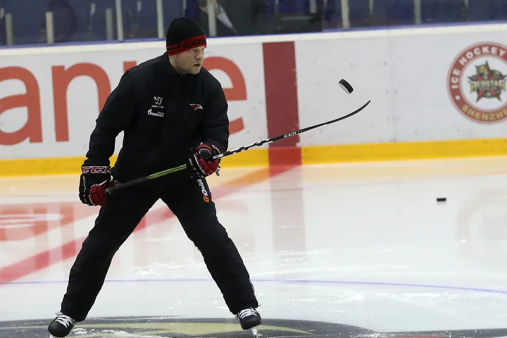 Антон Курьянов: «Есть ощущение, что «Авангард» мог «Ак Барс» проходить» Антон Курьянов: «Есть ощущение, что «Авангард» мог «Ак Барс» проходить»