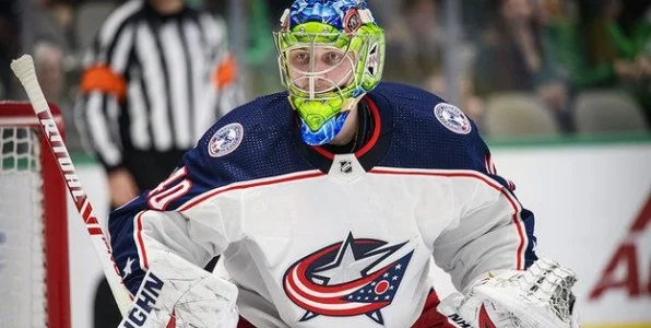 Вратарь «Коламбуса» Тарасов объяснил, почему приезжает на отдых из США в Екатеринбург Вратарь «Коламбуса» Тарасов объяснил, почему приезжает на отдых из США в Екатеринбург