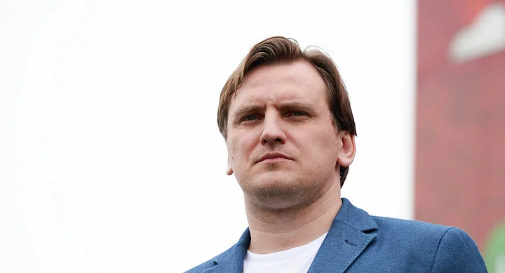 Дмитрий Булыкин про решение УЕФА: «Есть время заняться нашим внутренним чемпионатом, российским футболом — навести там порядок» Дмитрий Булыкин про решение УЕФА: «Есть время заняться нашим внутренним чемпионатом, российским футболом — навести там порядок»