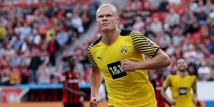 Холанд одобрил свой переход в «Манчестер Сити» Холанд одобрил свой переход в «Манчестер Сити»