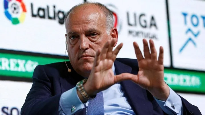 Президент Ла Лиги Хавьер Тебас: «Я не «Реал» защищаю в случае с Мбаппе – я защищаю европейский футбол. ПСЖ придется жульничать» Президент Ла Лиги Хавьер Тебас: «Я не «Реал» защищаю в случае с Мбаппе – я защищаю европейский футбол. ПСЖ придется жульничать»