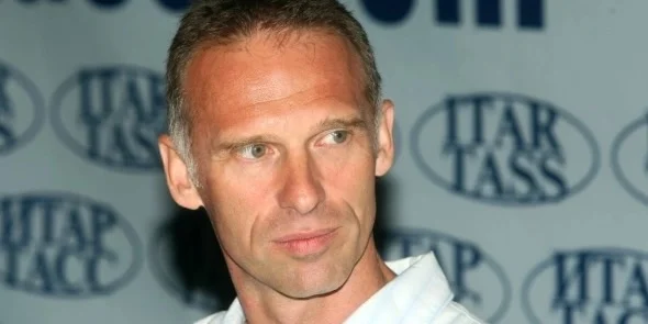 Экс-министр спорта России назвал Гашека фриком Экс-министр спорта России назвал Гашека фриком