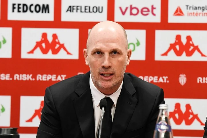 Филипп Клеман покинул пост главного тренера «Монако» Филипп Клеман покинул пост главного тренера «Монако»