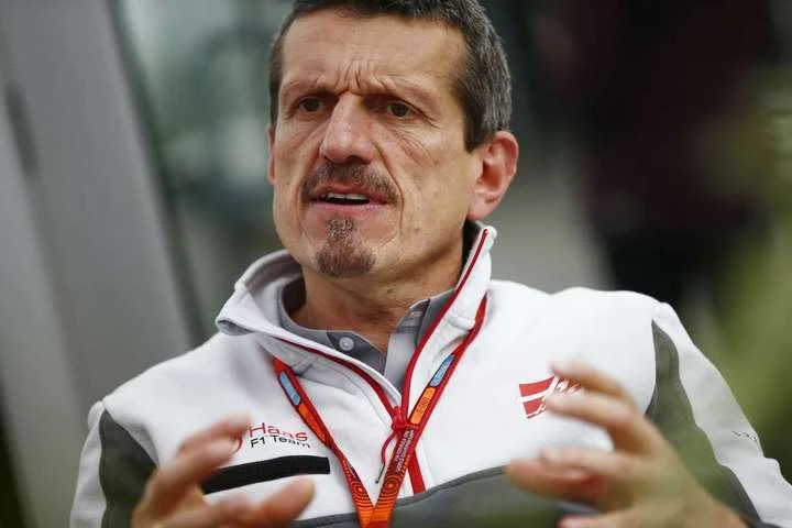 Руководитель «Хааса» Гюнтер Штайнер о Хюлькенберге: «Он меня преследовал. Они вели свою игру – он и его юрист!» Руководитель «Хааса» Гюнтер Штайнер о Хюлькенберге: «Он меня преследовал. Они вели свою игру – он и его юрист!»