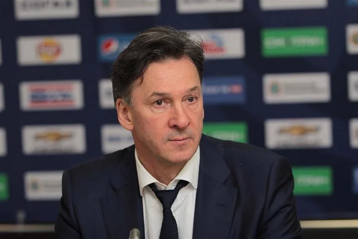 Сергей Светлов: «Только вторая половина сезона КХЛ показывает, кто как поработал летом» Сергей Светлов: «Только вторая половина сезона КХЛ показывает, кто как поработал летом»