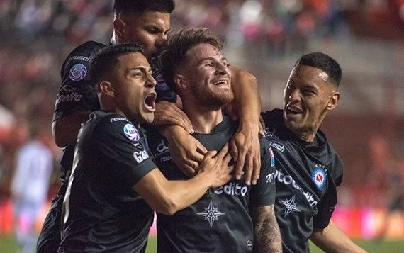 Младший из клана МакАлистеров Младший из клана МакАлистеров