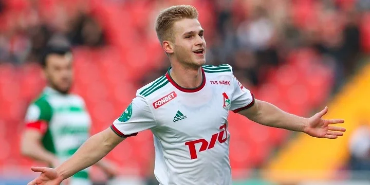 «Зенит» хочет выкупить Пиняева летом «Зенит» хочет выкупить Пиняева летом