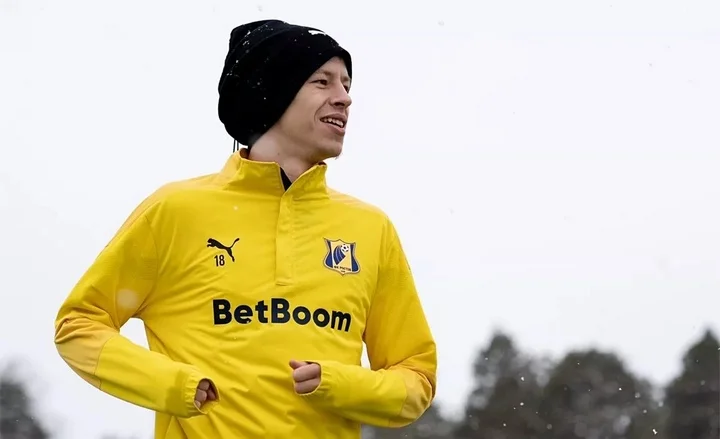 Спортдиректор «Оренбурга» Дмитрий Андреев: «Мы договорились с «Ростовом» об аренде Данилы Прохина» Спортдиректор «Оренбурга» Дмитрий Андреев: «Мы договорились с «Ростовом» об аренде Данилы Прохина»