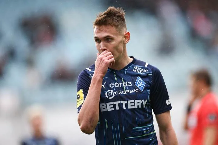 Роман Ежов о 3:1 с «Пари НН»: «Думаю, никто не скажет, что мы не заслужили победы» Роман Ежов о 3:1 с «Пари НН»: «Думаю, никто не скажет, что мы не заслужили победы»