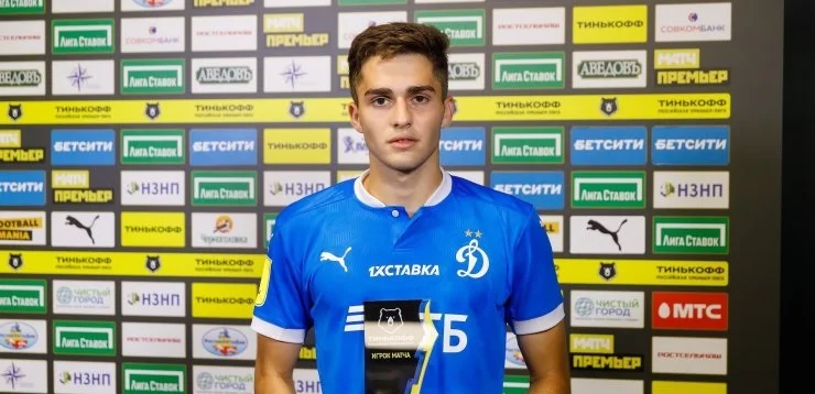 Молодые «отличники»: лучший снайпер РПЛ, будущий спартаковец и звёзды «Динамо» Молодые «отличники»: лучший снайпер РПЛ, будущий спартаковец и звёзды «Динамо»