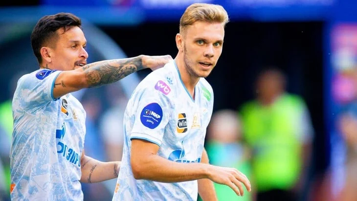 Глебов об РПЛ: «Качество упало, прибавилось много молодых футболистов» Глебов об РПЛ: «Качество упало, прибавилось много молодых футболистов»