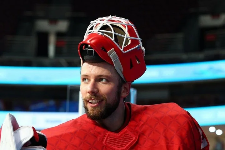 Вратаря сборной России Ивана Федотова задержали по подозрению в уклонении от военной службы. Журналист, делавшая о хоккеисте сюжет, рассказала подробности Вратаря сборной России Ивана Федотова задержали по подозрению в уклонении от военной службы. Журналист, делавшая о хоккеисте сюжет, рассказала подробности