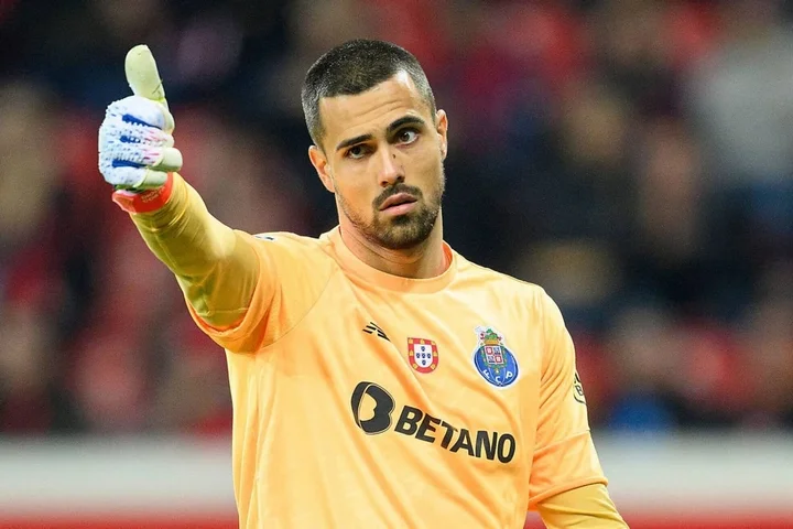 Вратарь «Порту» Диогу Кошта может перейти в «Манчестер Юнайтед» за 75 млн евро Вратарь «Порту» Диогу Кошта может перейти в «Манчестер Юнайтед» за 75 млн евро