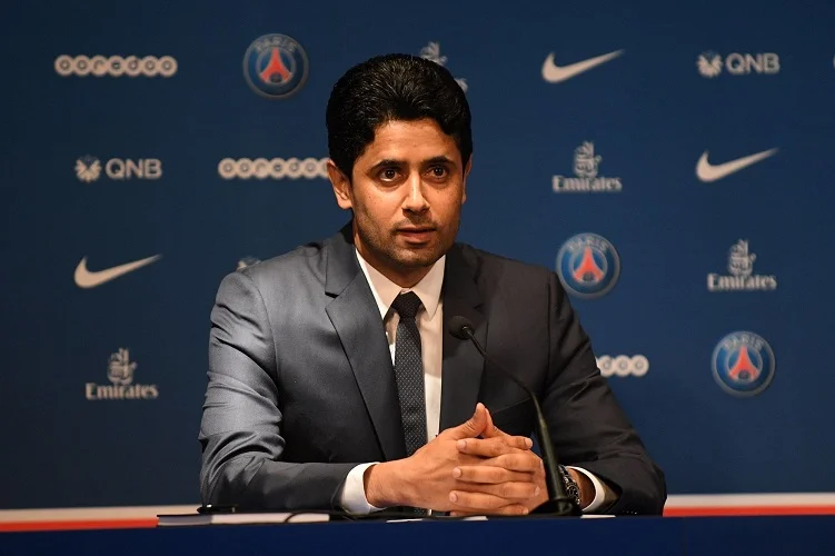 Президент «ПСЖ» сломал оборудование в судейской Президент «ПСЖ» сломал оборудование в судейской