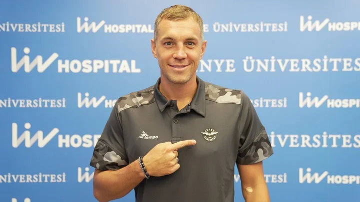 Спортивный директор «Адана Демирспор» Гекхан Гектюрк: «Я ожидаю от Дзюбы 20 голов. Он опытный футболист и сможет сделать это» Спортивный директор «Адана Демирспор» Гекхан Гектюрк: «Я ожидаю от Дзюбы 20 голов. Он опытный футболист и сможет сделать это»