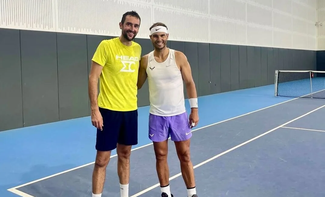 Надаль провел тренировку с Чиличем Надаль провел тренировку с Чиличем