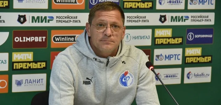 Пятибратов про 0:1 с «Зенитом» в Кубке: «Расстроен результатом. Мы играли лучше и смело прессинговали на протяжении всего матча» Пятибратов про 0:1 с «Зенитом» в Кубке: «Расстроен результатом. Мы играли лучше и смело прессинговали на протяжении всего матча»