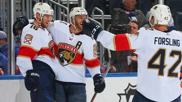 Команда Бобровского установила клубный рекорд Команда Бобровского установила клубный рекорд