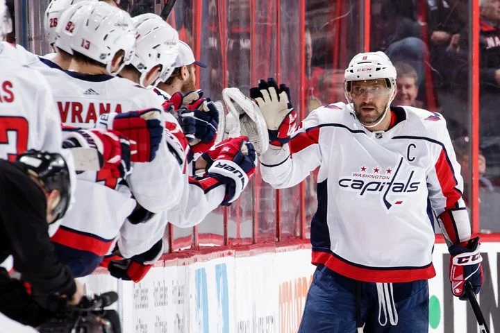 Александр Овечкин сократил отставание от Гретцки до 55 шайб Александр Овечкин сократил отставание от Гретцки до 55 шайб