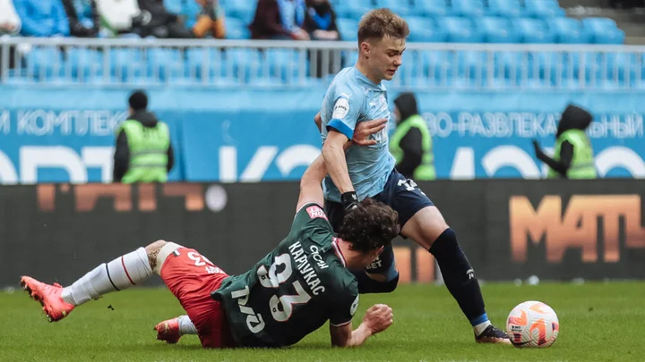 Никита Салтыков: «Спасибо руководству «Локомотива» за веру в меня, но этот сезон мне важно продолжить в «Крыльях» Никита Салтыков: «Спасибо руководству «Локомотива» за веру в меня, но этот сезон мне важно продолжить в «Крыльях»