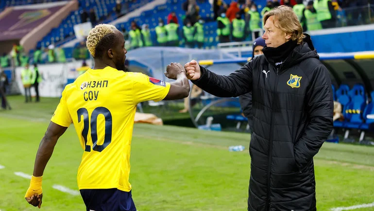 «Спартак» сравнял счет на последних минутах матча с «Ростовом» «Спартак» сравнял счет на последних минутах матча с «Ростовом»