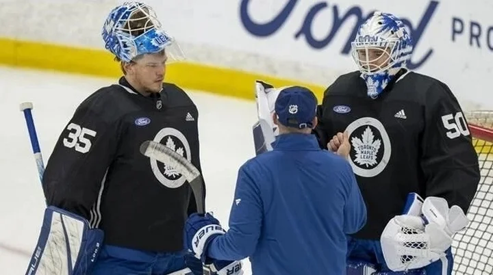 Вратарь «Торонто» Мэтт Мюррей: «C Ильей Самсоновым мы хорошо ладим. Конечно, мы соревнуемся между собой, но и также помогаем друг другу» Вратарь «Торонто» Мэтт Мюррей: «C Ильей Самсоновым мы хорошо ладим. Конечно, мы соревнуемся между собой, но и также помогаем друг другу»