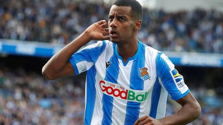 «Реал Сосьедад» продаст форварда Александера Исака в «Ньюкасл» за рекордную для клуба сумму в 75 млн. евро с учетом бонусов «Реал Сосьедад» продаст форварда Александера Исака в «Ньюкасл» за рекордную для клуба сумму в 75 млн. евро с учетом бонусов