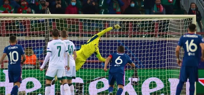 Ничья, которая сродни победе. ВАР и Гильерме помогли «Локомотиву» добыть важное очко против «Атлетико»