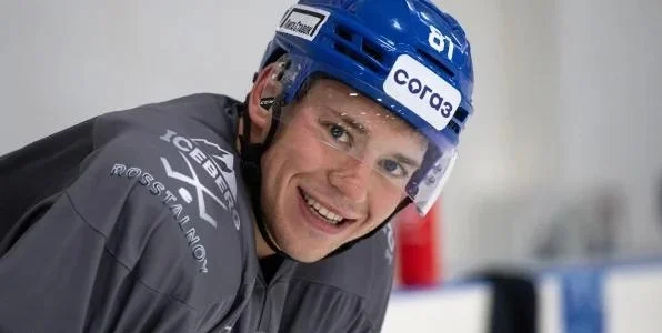 Грицюк объяснил, почему не уехал из СКА в НХЛ сразу после вылета из Кубка Гагарина Грицюк объяснил, почему не уехал из СКА в НХЛ сразу после вылета из Кубка Гагарина