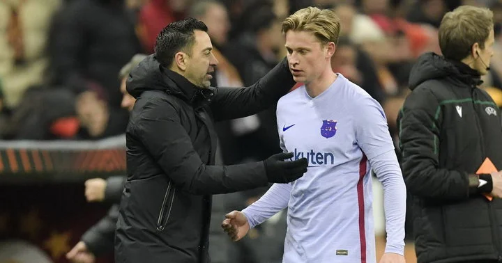 Хави о причинах возможного ухода Френки де Йонга