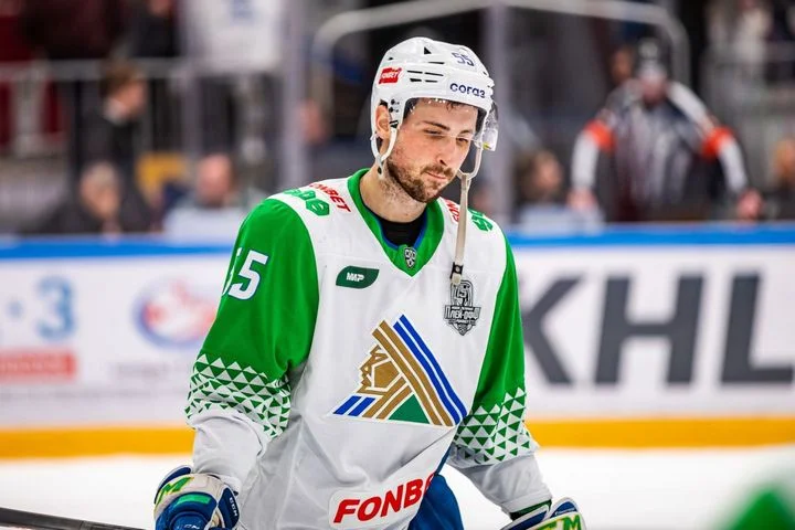 Александр Хмелевски о вылете из Кубка Гагарина: «Понимаешь, что это все, конец, в этом сезоне хоккея уже не будет» Александр Хмелевски о вылете из Кубка Гагарина: «Понимаешь, что это все, конец, в этом сезоне хоккея уже не будет»