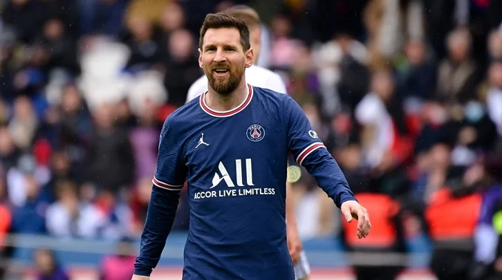 Хавбек «Ювентуса» Артур о Месси: «Лионель словно смотрит на поле сверху. Будто сам Господь Бог выбрал именно его» Хавбек «Ювентуса» Артур о Месси: «Лионель словно смотрит на поле сверху. Будто сам Господь Бог выбрал именно его»