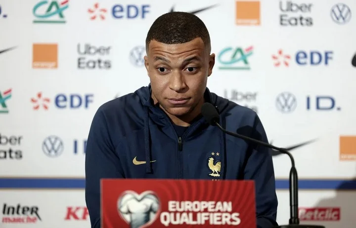 Килиан Мбаппе: «В сборной Дешам дает мне полную свободу действий на левом фланге. В ПСЖ Энрике придает моей игре больше структуры» Килиан Мбаппе: «В сборной Дешам дает мне полную свободу действий на левом фланге. В ПСЖ Энрике придает моей игре больше структуры»