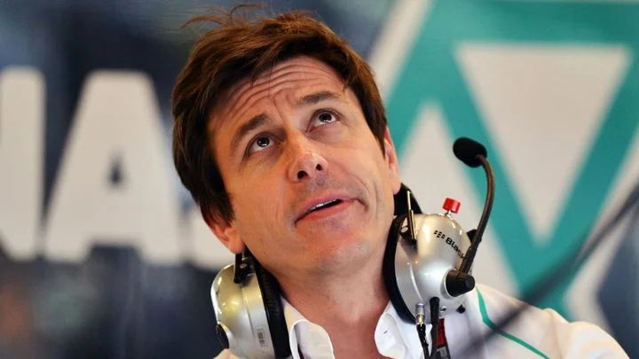 В «Мерседесе» нацелены продолжать борьбу: «Мы не так критично отстаем. Маятник может качнуться в другом направлении» В «Мерседесе» нацелены продолжать борьбу: «Мы не так критично отстаем. Маятник может качнуться в другом направлении»