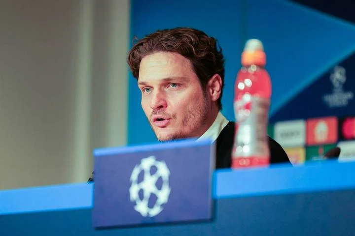 Эдин Терзич о 2:0 с ПСВ: «У меня пропал голос, этот матч отнял у меня много сил» Эдин Терзич о 2:0 с ПСВ: «У меня пропал голос, этот матч отнял у меня много сил»