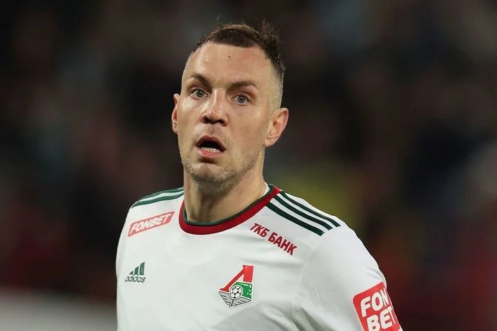 Владимир Пономарев: «Дзюбе лучше завершать карьеру, ему уже 36 лет, кондиции уже не те» Владимир Пономарев: «Дзюбе лучше завершать карьеру, ему уже 36 лет, кондиции уже не те»