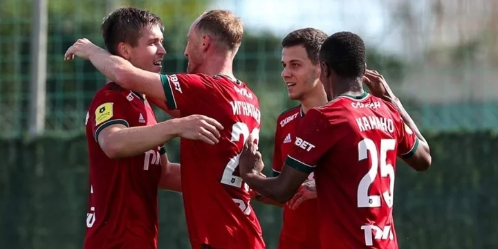 Экс-президент «Локо»: Приятно, что команда неплохо выглядит, но «Краснодар» решает другие задачи Экс-президент «Локо»: Приятно, что команда неплохо выглядит, но «Краснодар» решает другие задачи