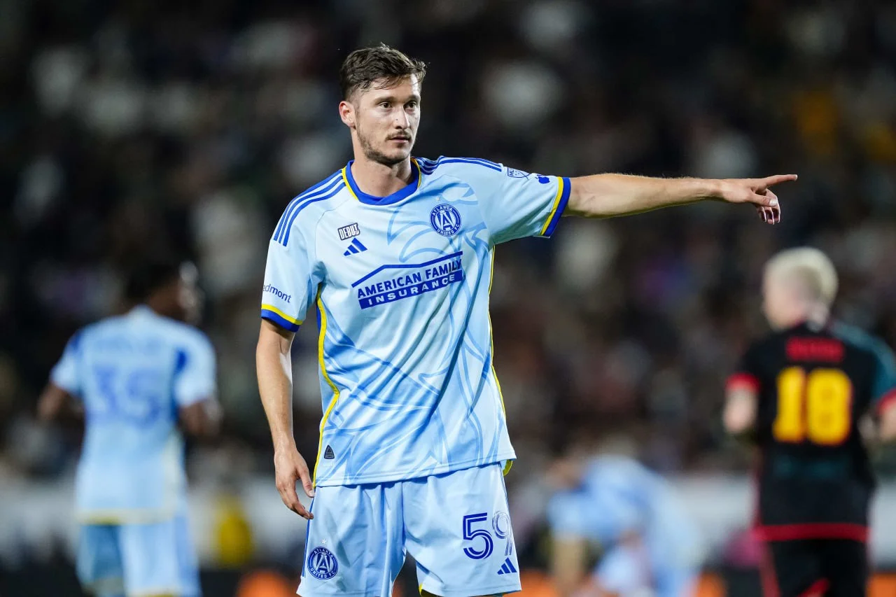 «Миранчук выстроил хорошие связи»: в «Атланте» восхитились мастерством россиянина «Миранчук выстроил хорошие связи»: в «Атланте» восхитились мастерством россиянина