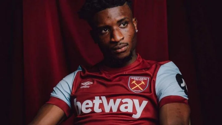 Мохаммед Кудус перешел из «Аякса» в «Вест Хэм». Контракт на пять лет Мохаммед Кудус перешел из «Аякса» в «Вест Хэм». Контракт на пять лет