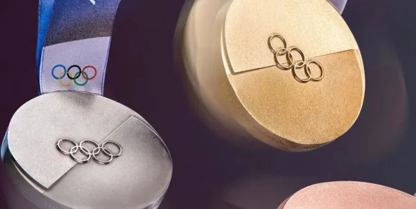 «Это всегда эксперимент»: Журова — о дизайне медалей ОИ-2026 «Это всегда эксперимент»: Журова — о дизайне медалей ОИ-2026