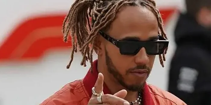 Хэмилтон о новых болидах: «Пытаешься атаковать, проезжаешь хороший круг – и оказываешься в 1,2 секунды позади лидера»