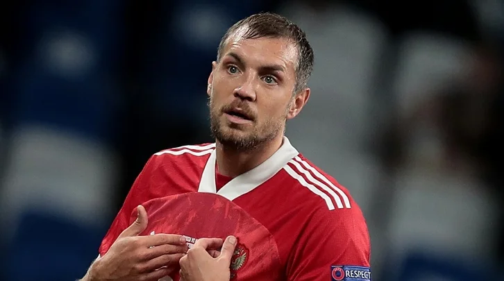 Андрей Червиченко прокомментировал отказ Дзюбы от мартовских сборов в сборной России Андрей Червиченко прокомментировал отказ Дзюбы от мартовских сборов в сборной России