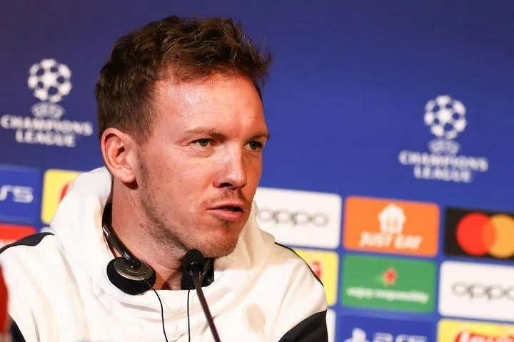 Юлиан Нагельсманн: «Был удивлен, что ПСЖ был так пассивен, сидел так глубоко и вообще не планировал отбирать мяч» Юлиан Нагельсманн: «Был удивлен, что ПСЖ был так пассивен, сидел так глубоко и вообще не планировал отбирать мяч»