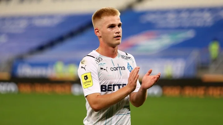 Пиняев официально стал игроком «Локомотива»