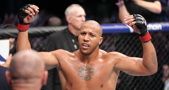 Ган нокаутировал Спивака на UFC Fight Night 226 Ган нокаутировал Спивака на UFC Fight Night 226