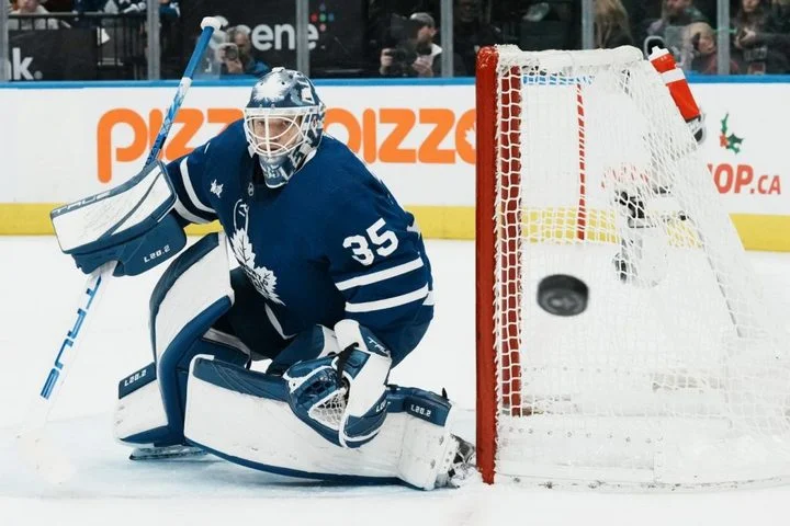 Вратарь «Торонто» Илья Самсонов о 3:7 с «Тампой»: «Я должен быть лучше» Вратарь «Торонто» Илья Самсонов о 3:7 с «Тампой»: «Я должен быть лучше»