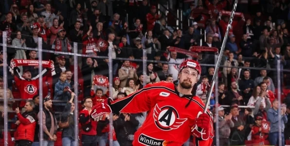 Защитник «Автомобилиста» Зборовский назвал важной победу над СКА Защитник «Автомобилиста» Зборовский назвал важной победу над СКА