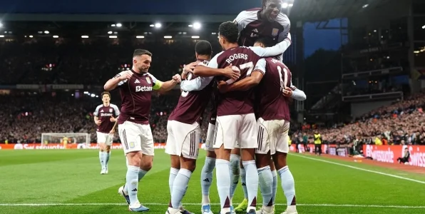 Обзор главных матчей 35 тура английской Премьер-лиги Обзор главных матчей 35 тура английской Премьер-лиги